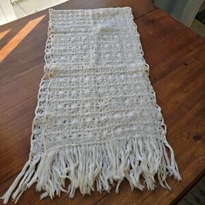 Vintage Hand Made Scarf Women's Cream Fringed Edge Grannycore Cottagecore Boho